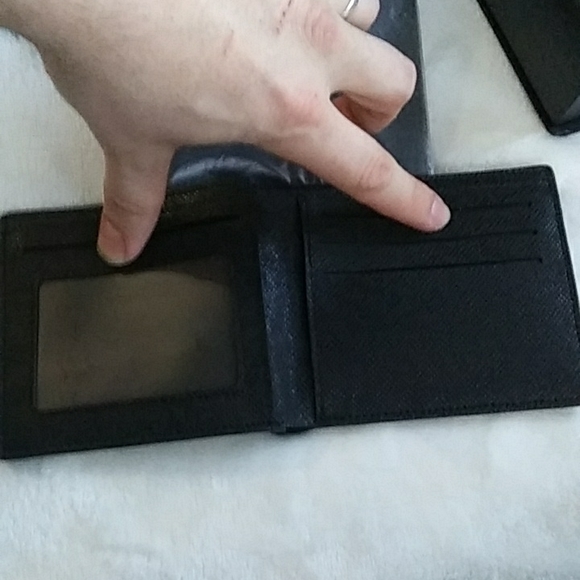Men's wallets - Picture 2 of 3